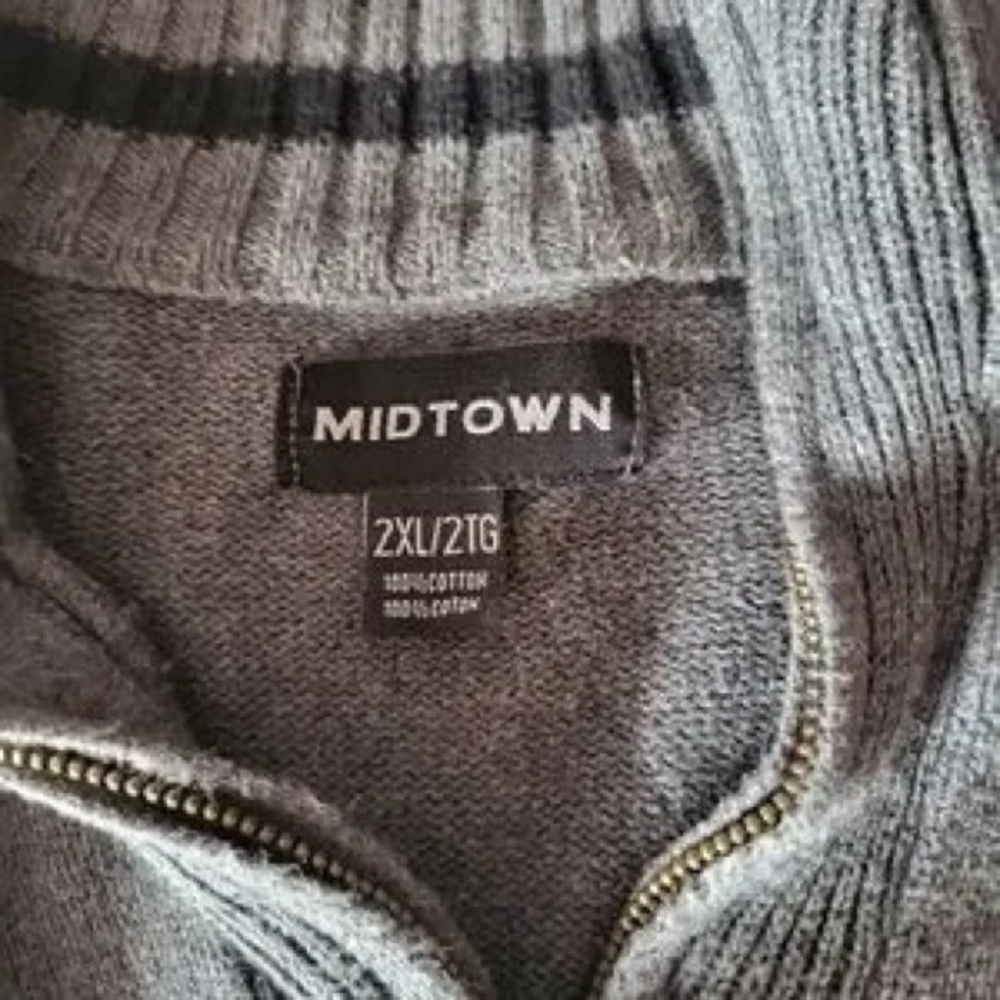 Men's Gray Half-Zip Sweater - Picture 3 of 3